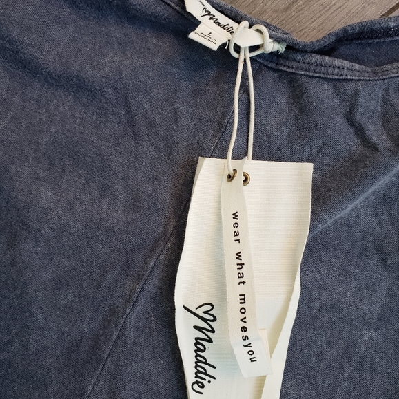 ⭐Host Pick⭐MADDIE | Cold Shoulder Swing Dress 👗 - Picture 7 of 7